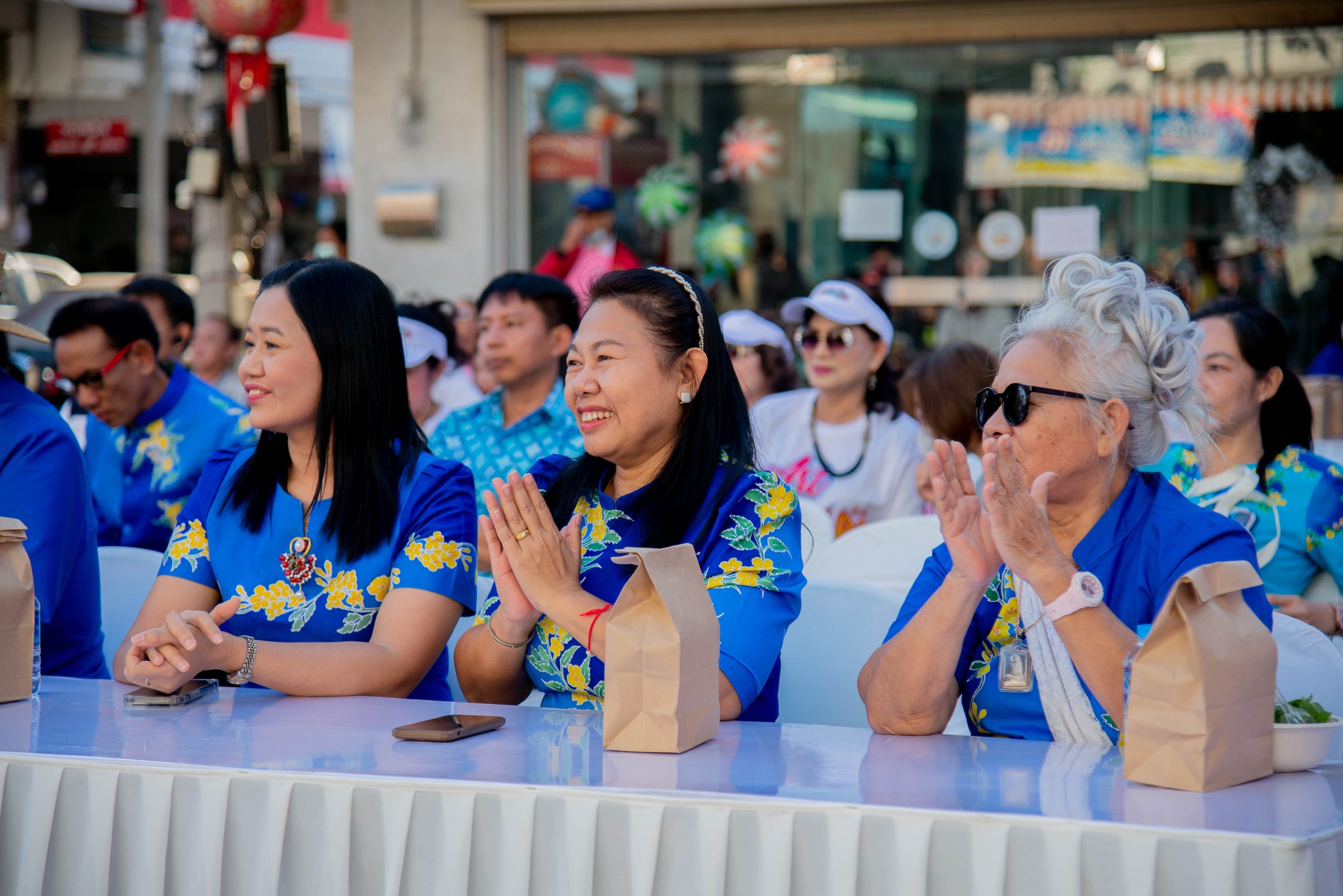 411816490 834149378512208 3023436456894707248 N